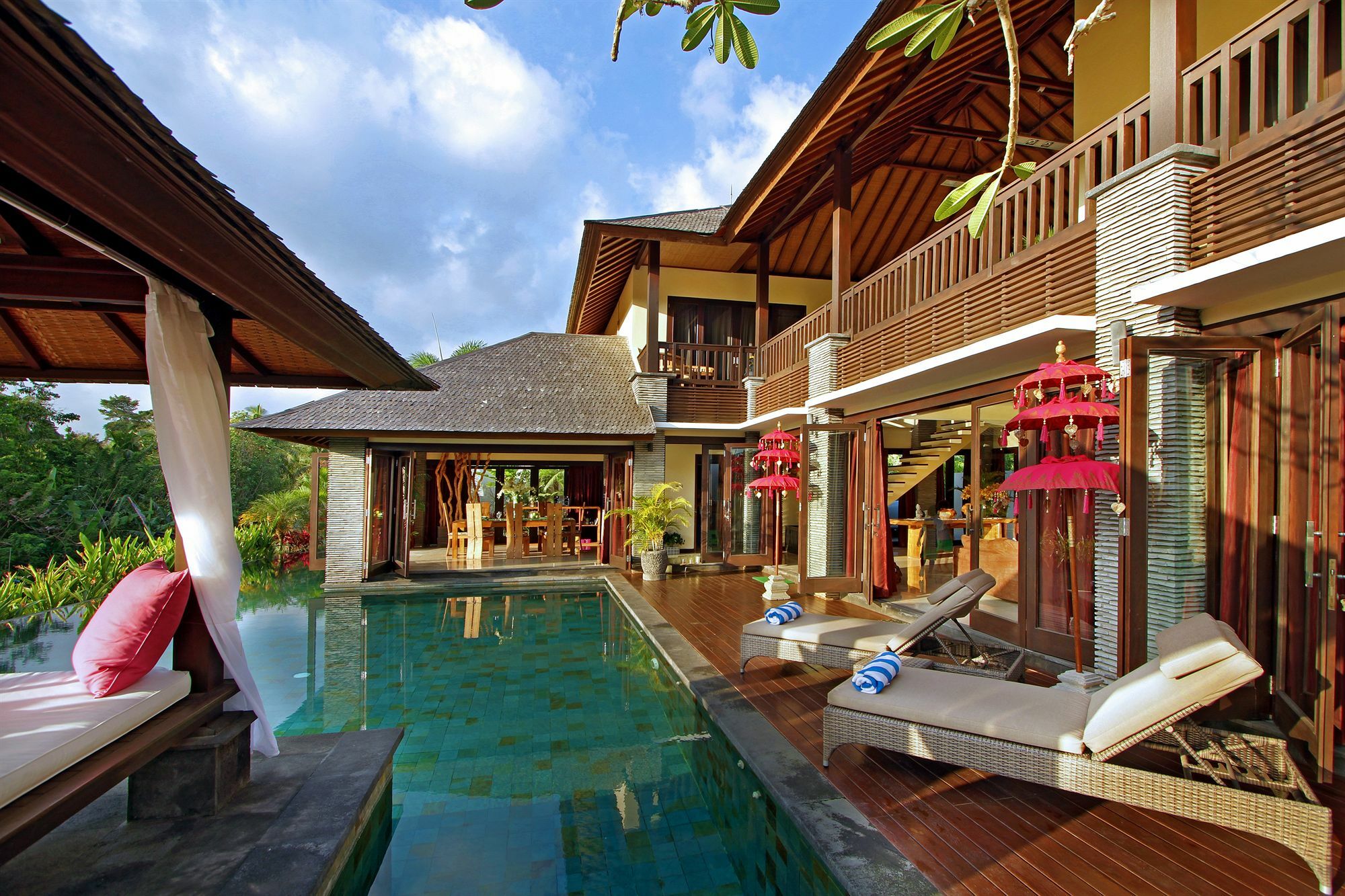 The Bale Tokek Villa Kuta  Exterior photo